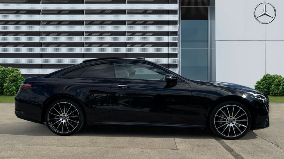Mercedes-Benz E Class Amg Line Night Edition YK72MTE Black #5