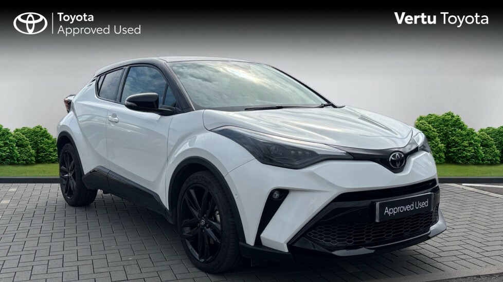 Toyota C-Hr Gr Sport White