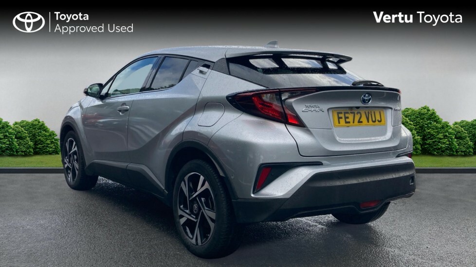 Toyota C-Hr Design FE72VUJ Silver #4