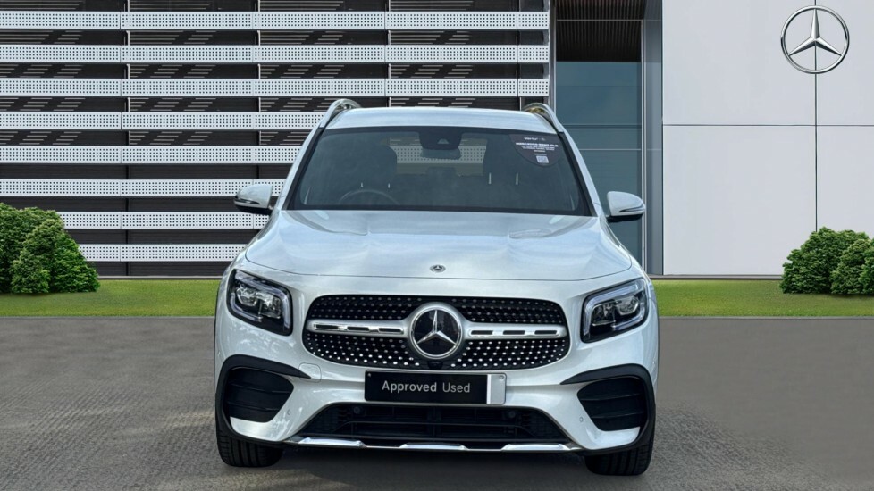 Mercedes-Benz GLB Class Amg Line White #3