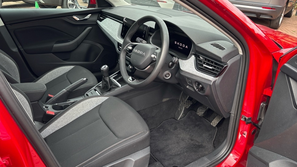 Skoda Scala Se Edition KT25ZGK Red #6