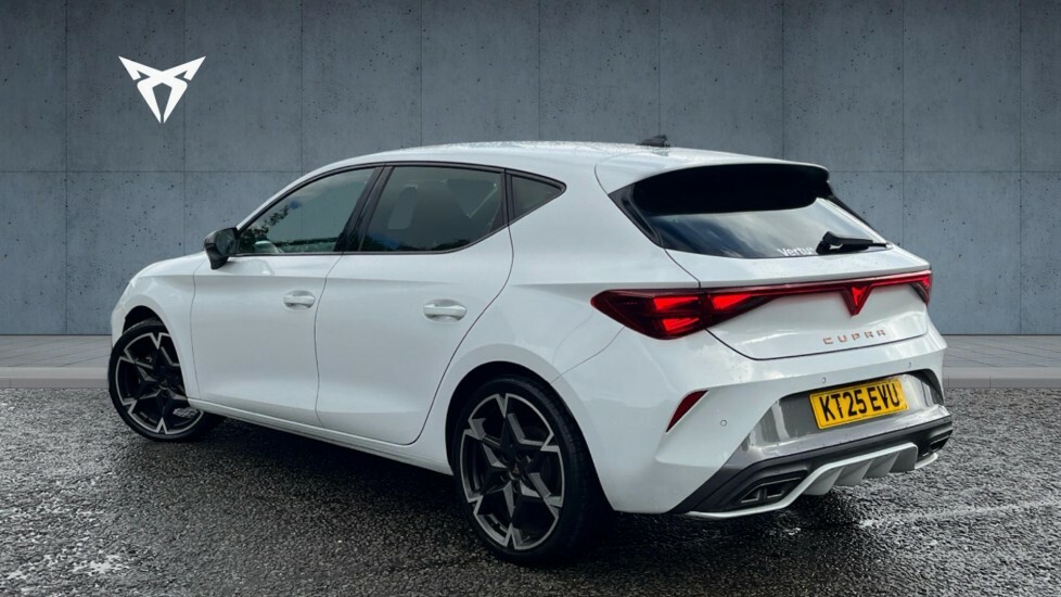 Cupra Leon V2 White #2