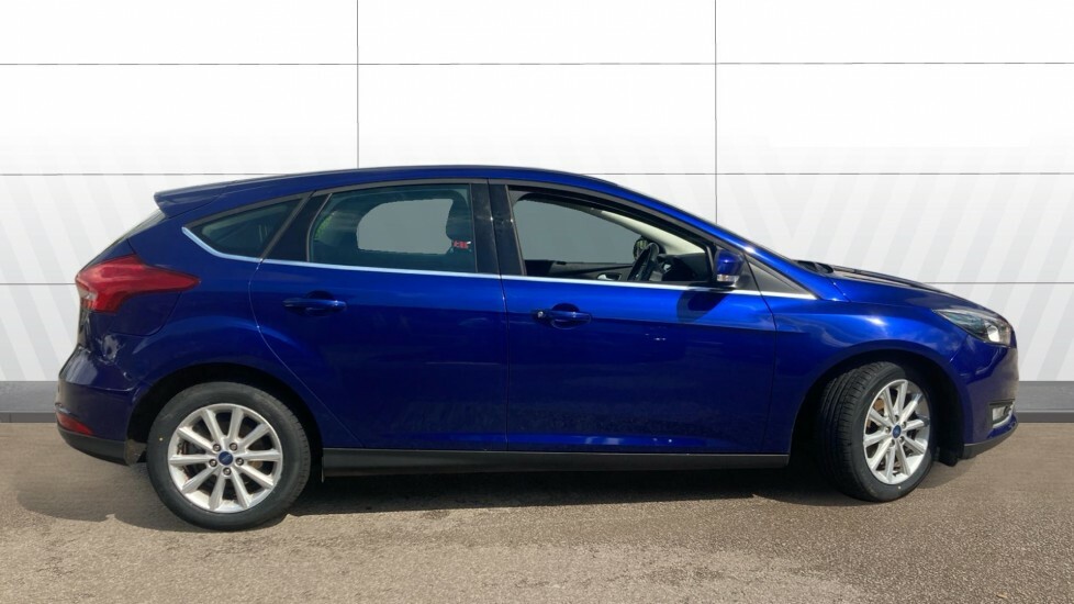 Ford Focus Titanium Blue #5