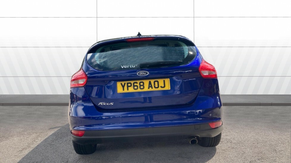 Ford Focus Titanium Blue #6