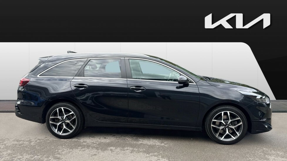 Kia Ceed 3 Black #5