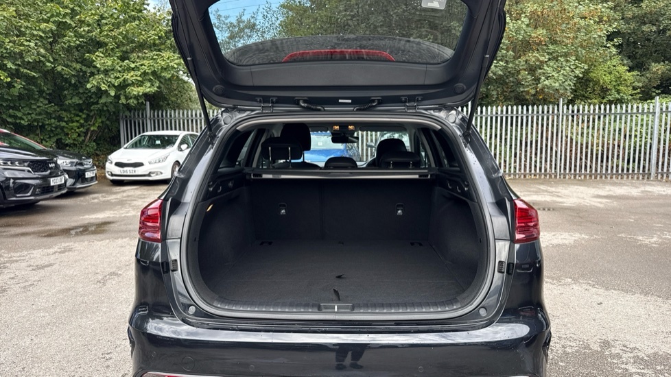 Kia Ceed 3 Black #4