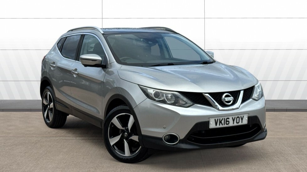 Nissan Qashqai N-connecta Silver