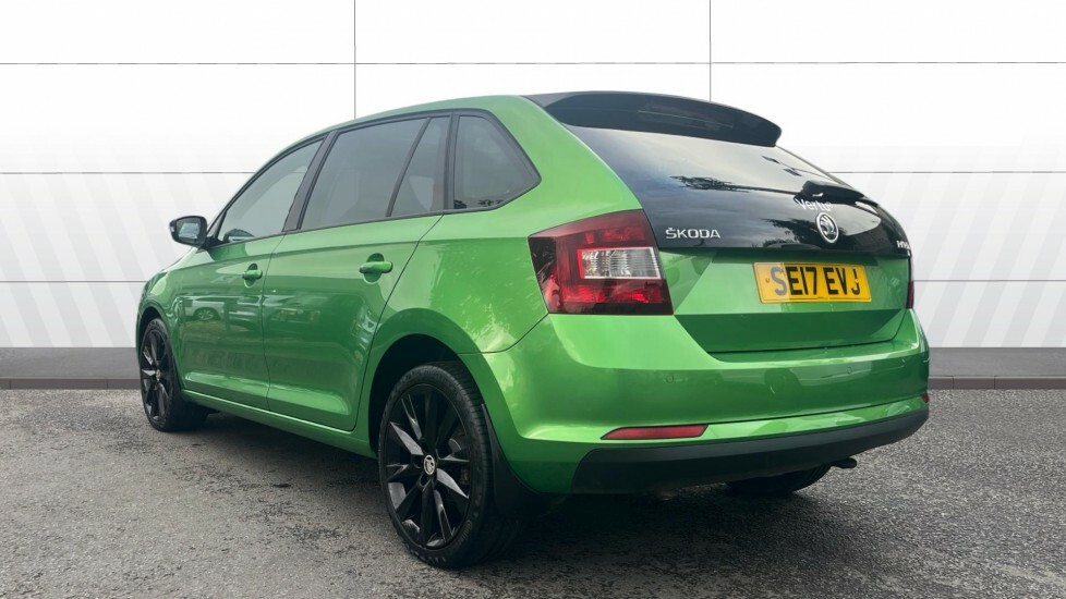 Skoda Rapid Spaceback Se Sport Green #2