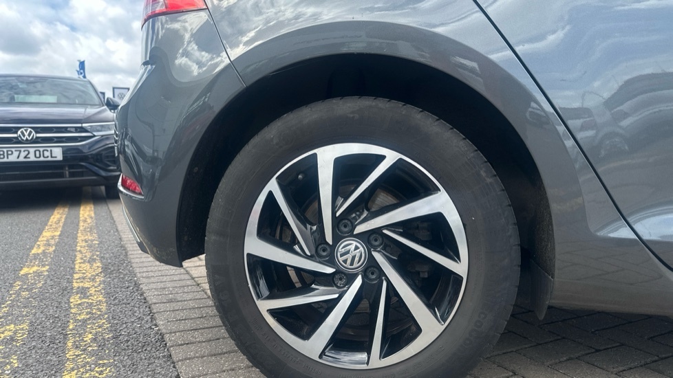 Volkswagen Golf Match Edition Grey #5