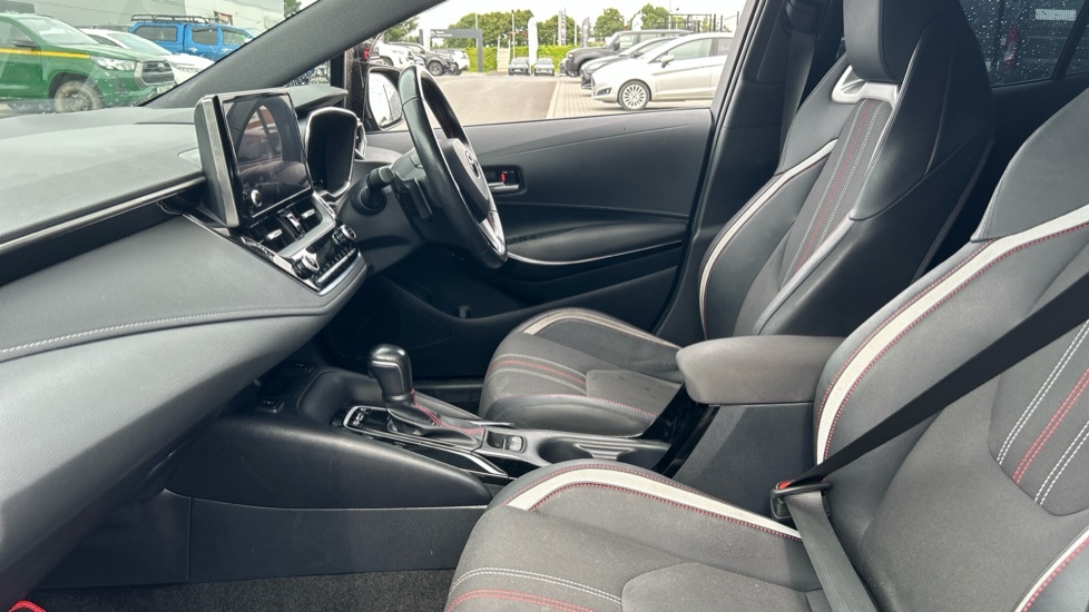 Toyota Corolla Gr Sport Black #5