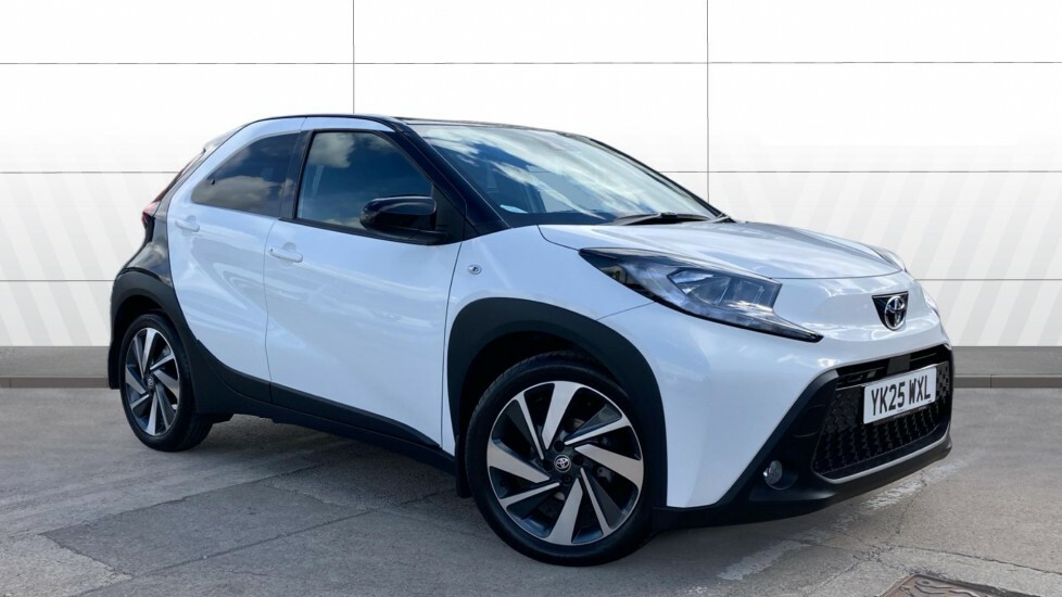 Toyota Aygo X Edge White