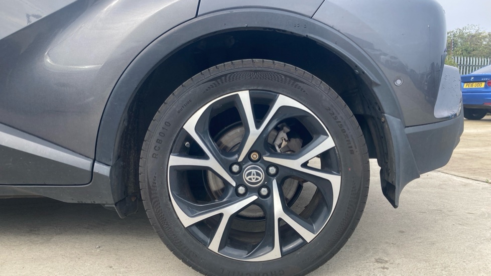 Toyota C-Hr Design SR21VJV Grey #5