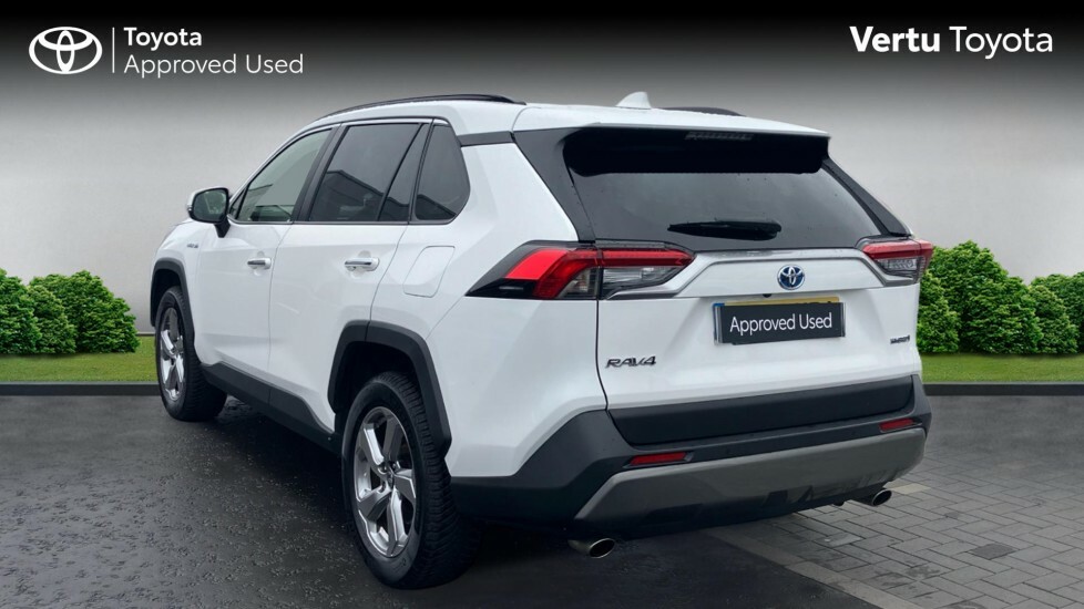 Toyota Rav 4 Excel White #3