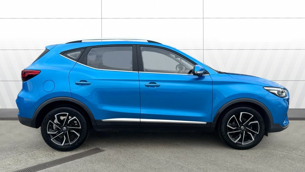 MG ZS Exclusive Blue #5