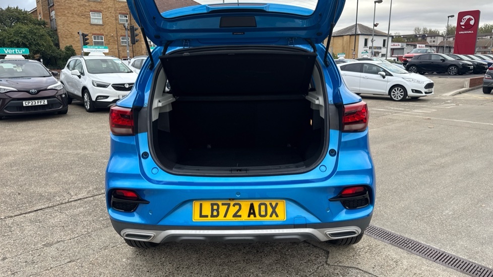MG ZS Exclusive Blue #4
