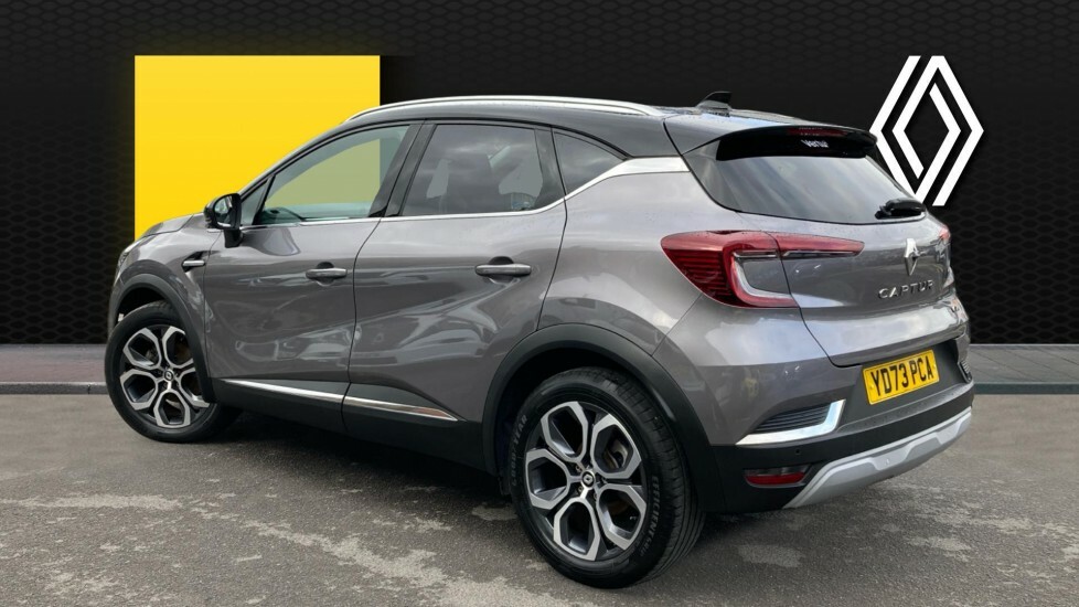 Renault Captur Techno Black #2