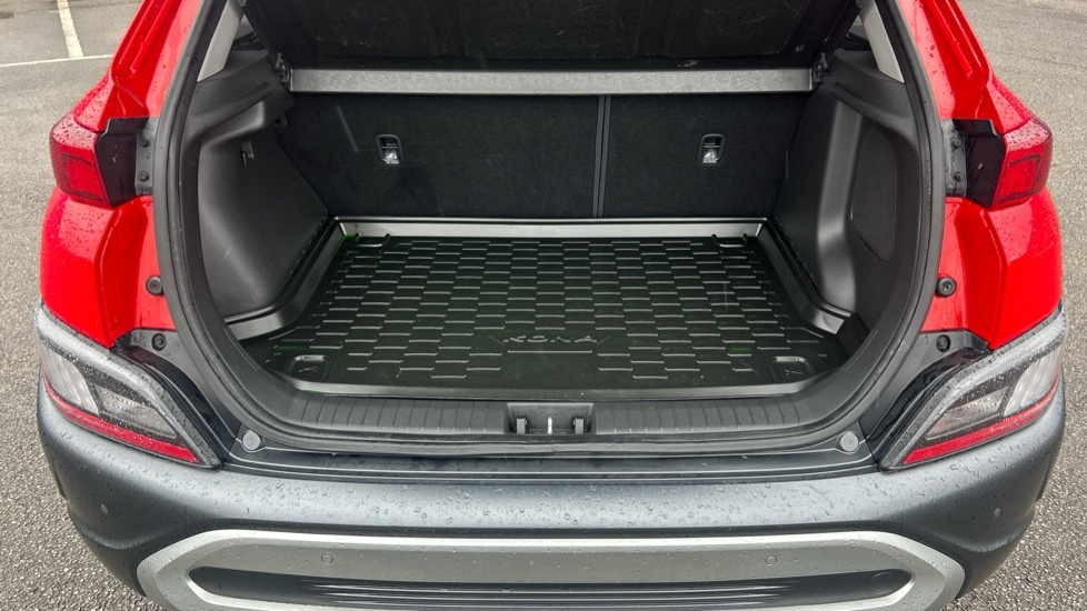 Hyundai Kona Ultimate Red #4