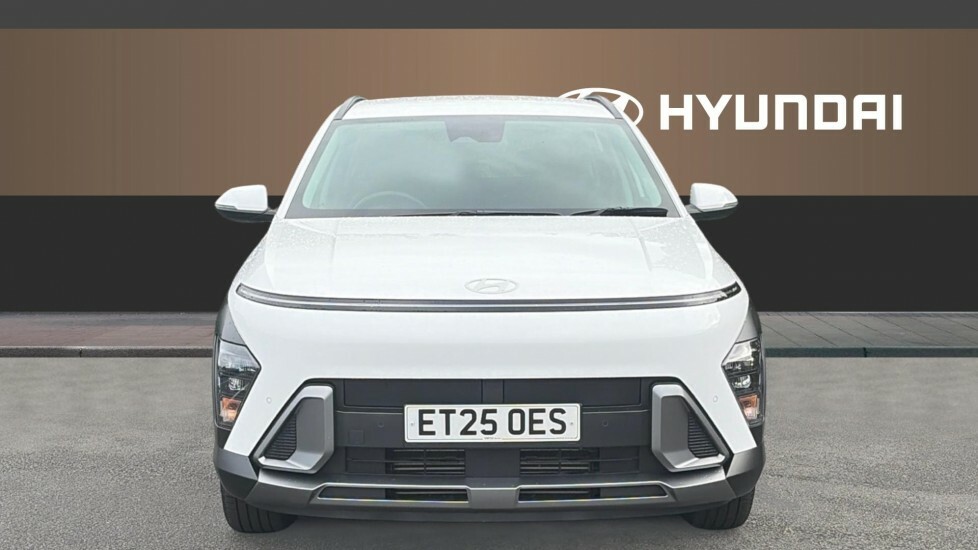 Hyundai Kona Advance White #3
