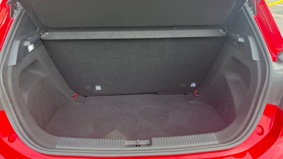 MG MG3 Trophy Red #4