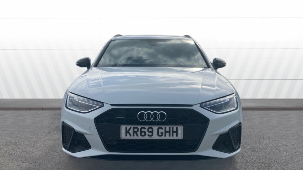 Audi A4 Black Edition White #3