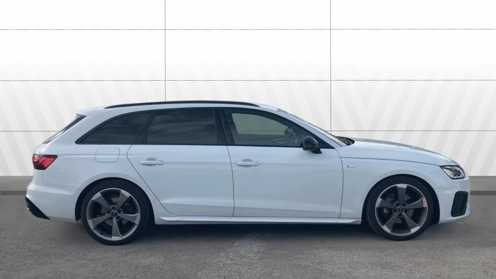 Audi A4 Black Edition White #5