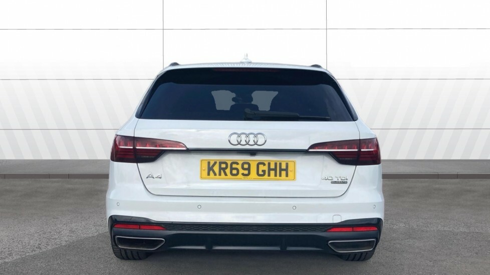 Audi A4 Black Edition White #6