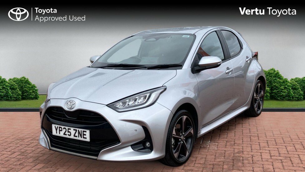 Toyota Yaris Excel Silver #3
