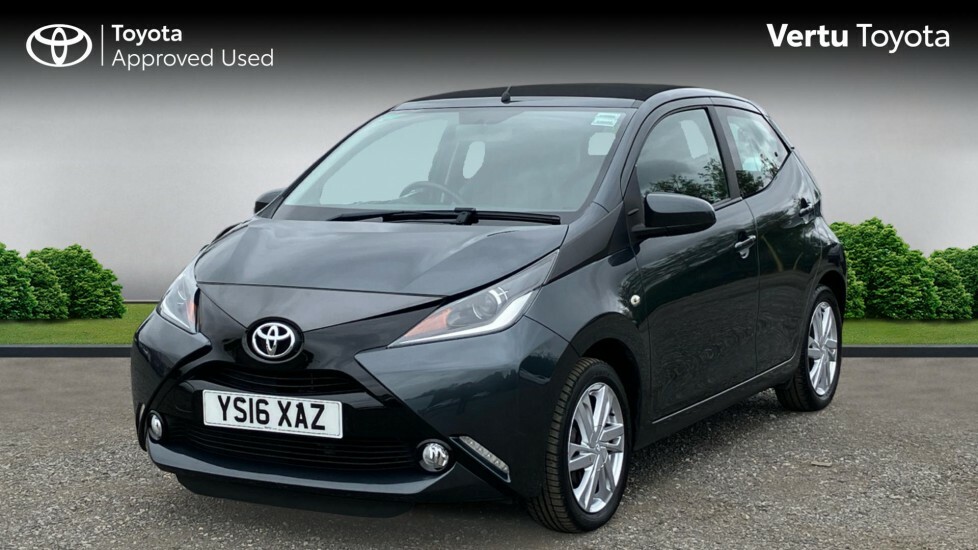 Toyota Aygo X X-pression X-shift White #3