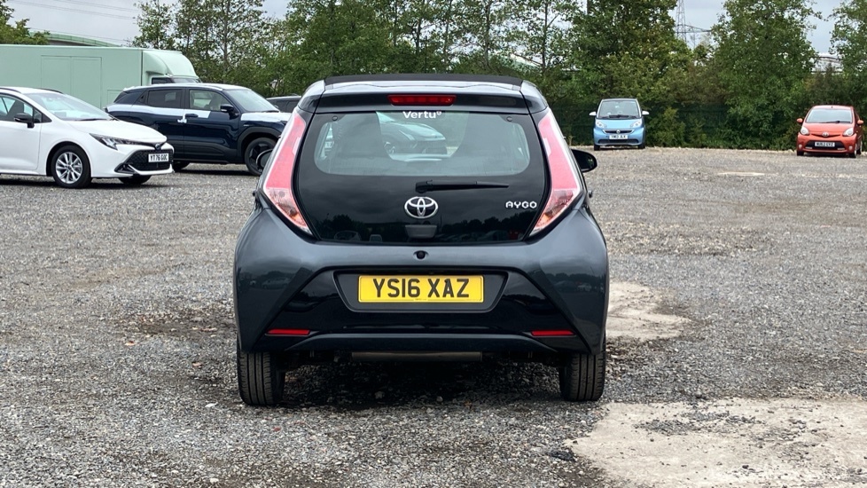 Toyota Aygo X X-pression X-shift White #26