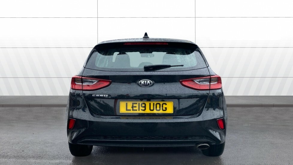 Kia Ceed 2 Black #6