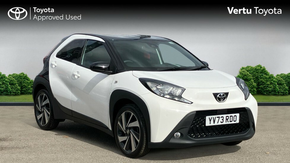 Toyota Aygo X Edge White