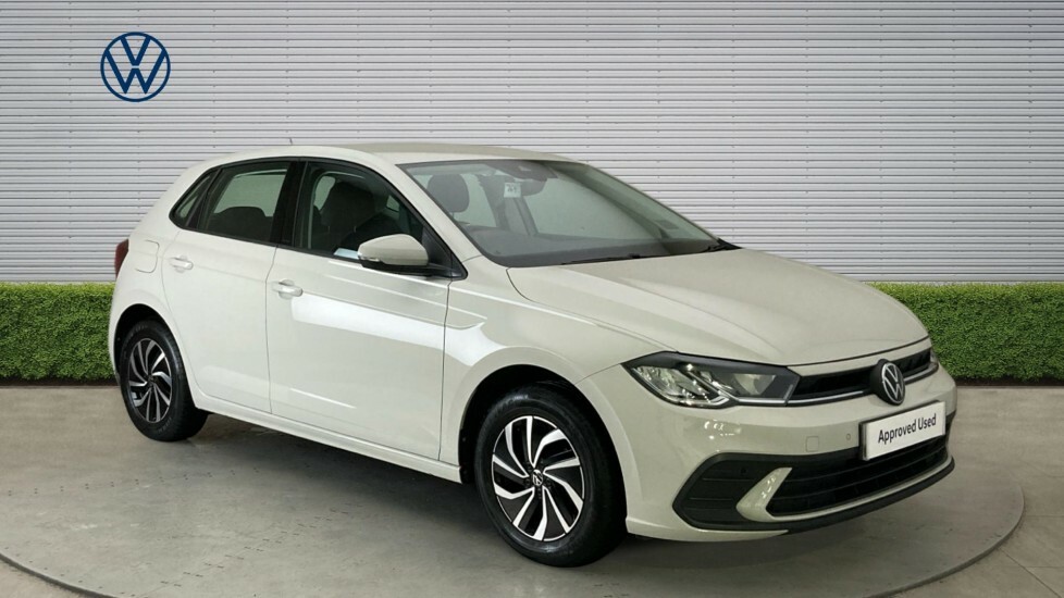 Volkswagen Polo Life Grey