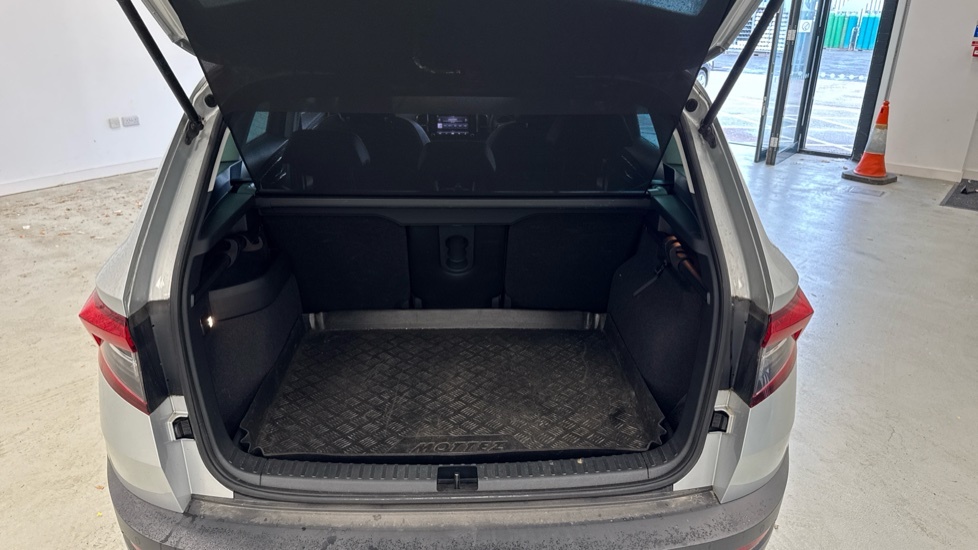Skoda Karoq Se L Silver #4