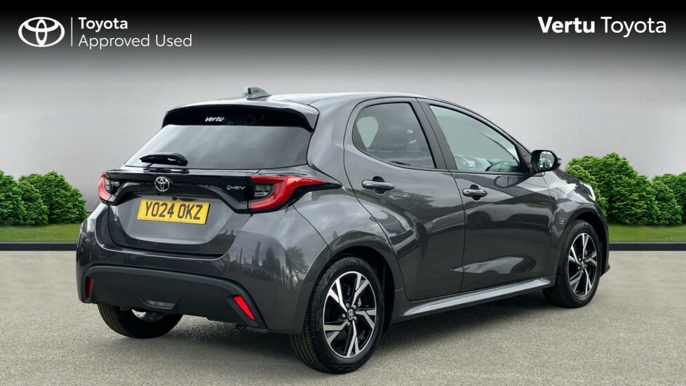Toyota Yaris Design Grey #2