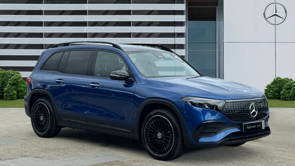 Mercedes-Benz EQB Amg Line Premium Plus Blue