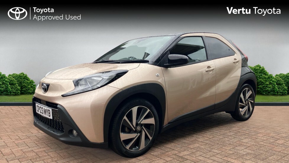 Toyota Aygo X Edge Beige #3