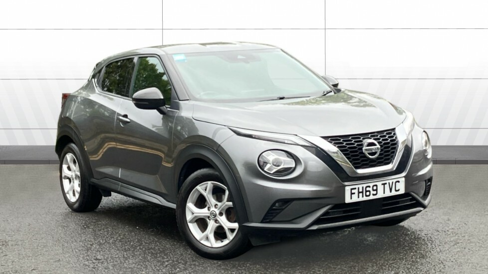 Nissan Juke N-connecta Grey