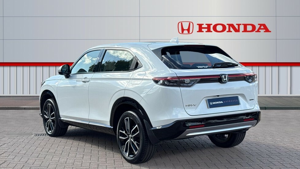 Honda Hr-V Advance White #3