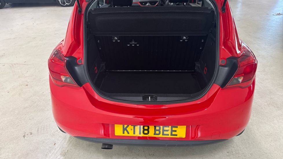 Vauxhall Corsa Griffin Red #4