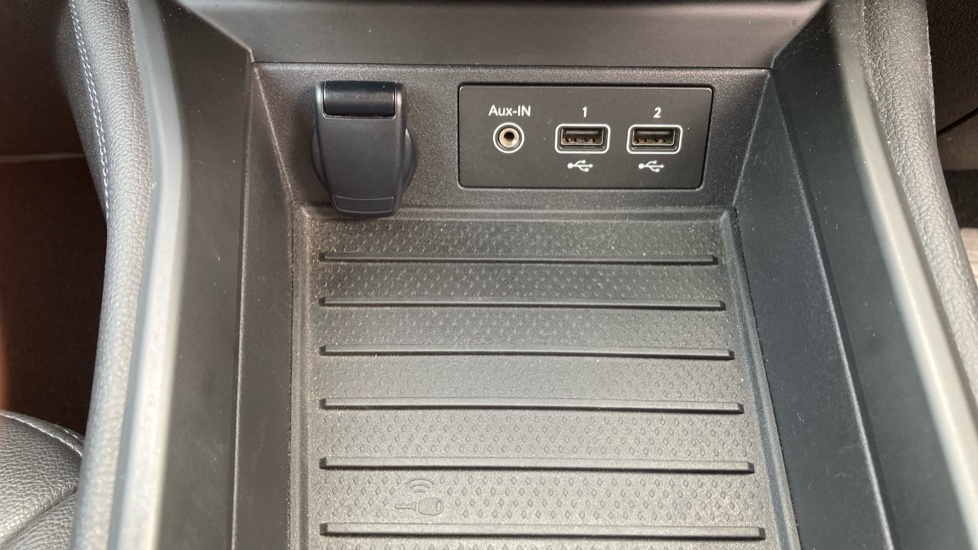 Renault Zoe Hatchback Blue #38