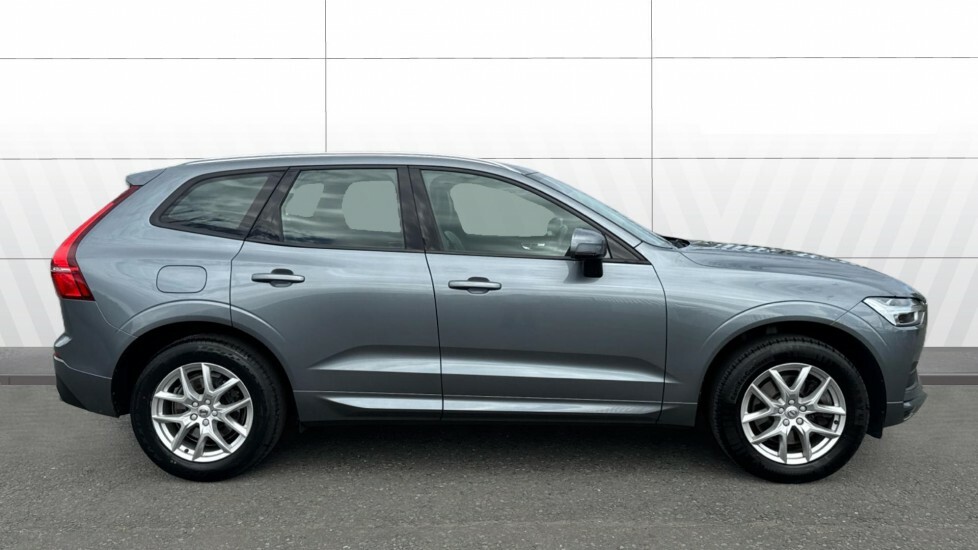 Volvo XC60 Momentum Grey #5