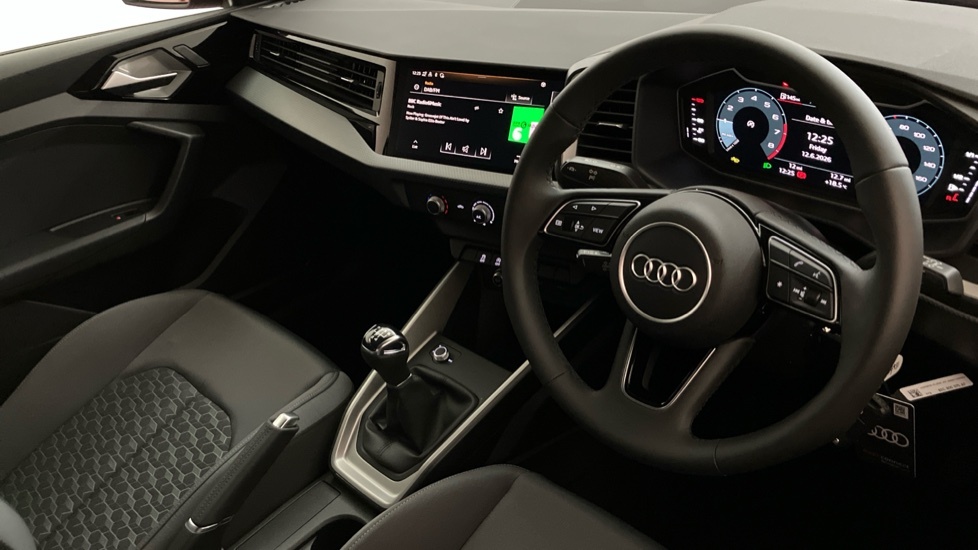 Audi A1 Sport VN26XVP Red #6