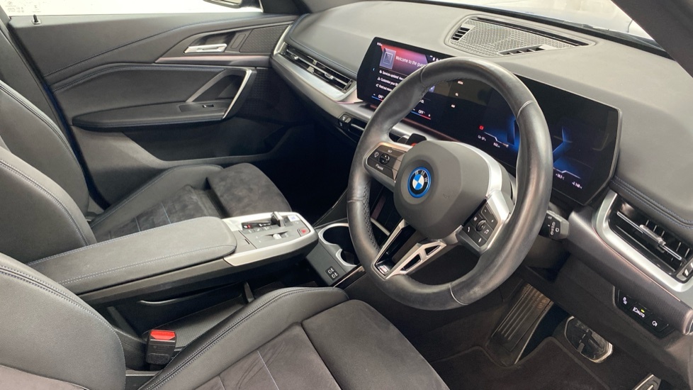 BMW iX1 M Sport Blue #5