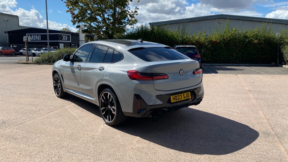 BMW X4 Suv White #25