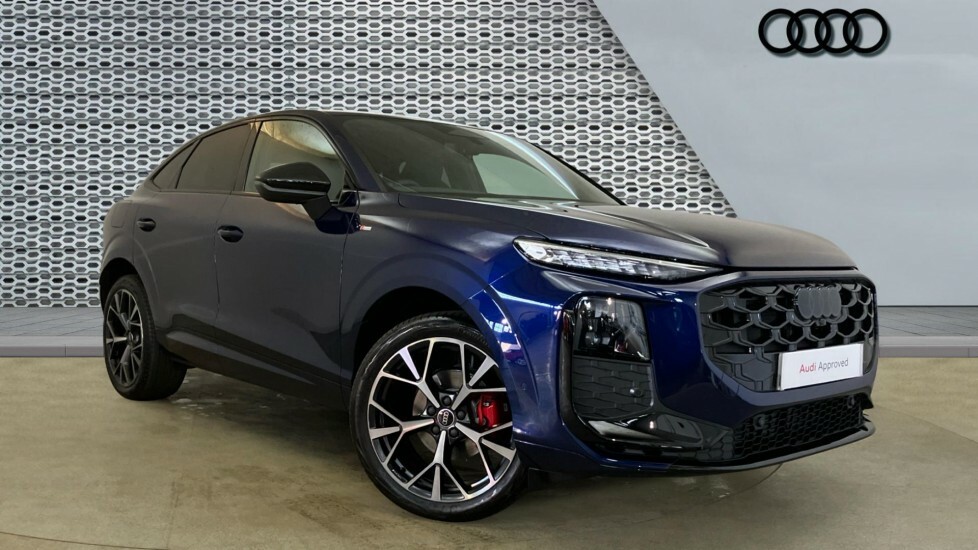 Audi Q3 Edition 1 Blue