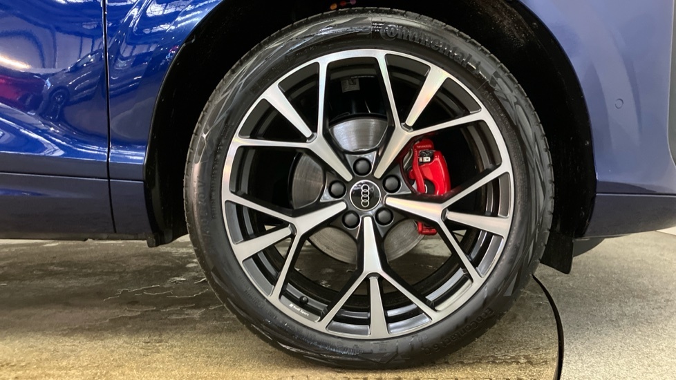 Audi Q3 Edition 1 Blue #5