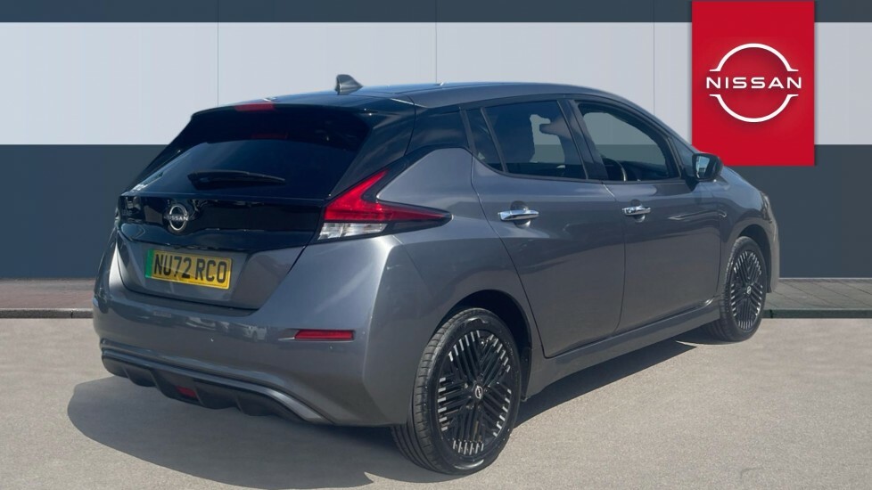Nissan Leaf E N-connecta Grey #2