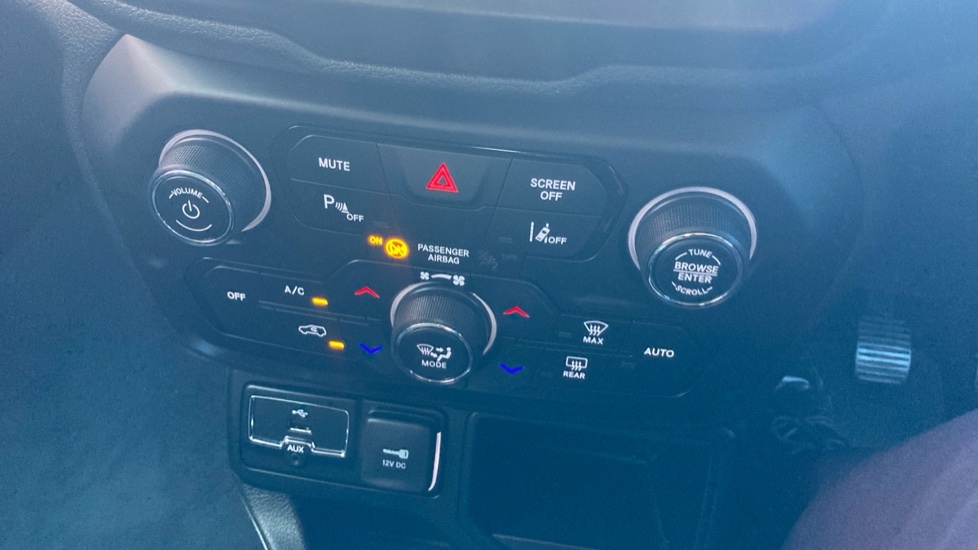 Jeep Renegade Renegade Trailhawk 4Xe Black #28