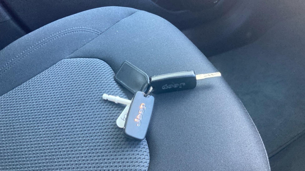 Jeep Renegade Renegade Trailhawk 4Xe Black #19