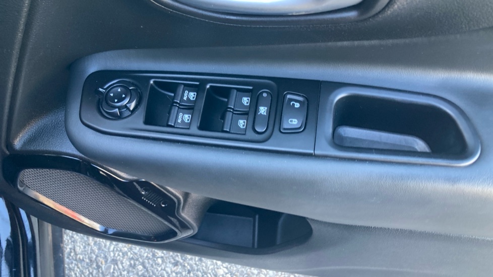 Jeep Renegade Renegade Trailhawk 4Xe Black #30